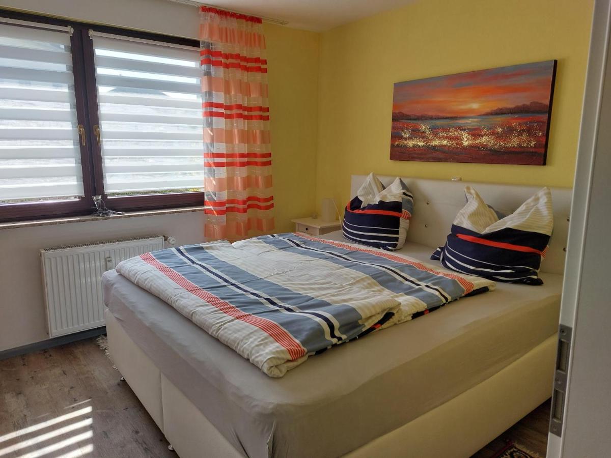 Ferienwohnung Zuckerberg Сарбург Екстериор снимка