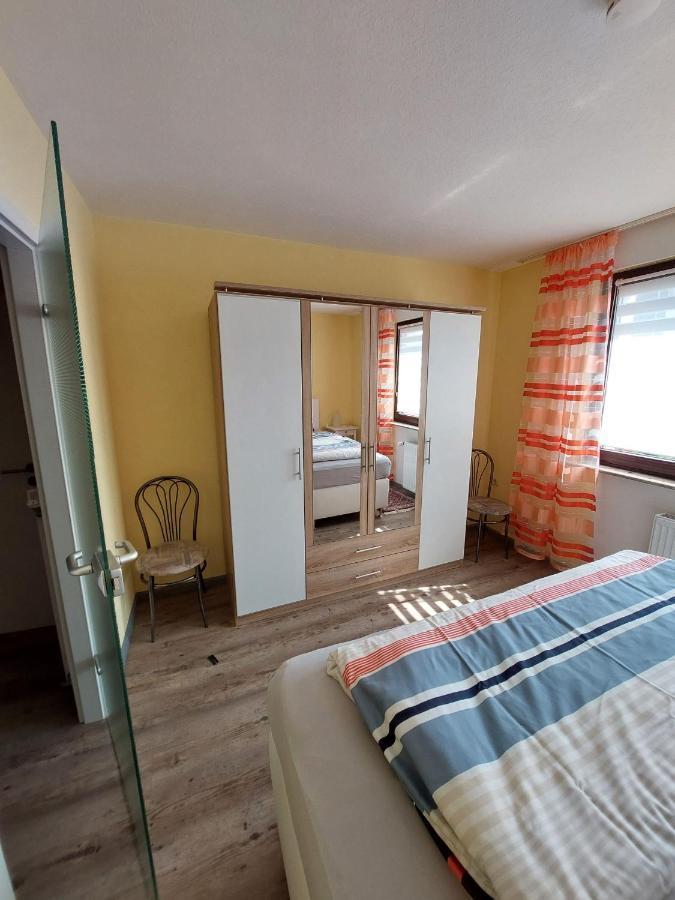 Ferienwohnung Zuckerberg Сарбург Екстериор снимка